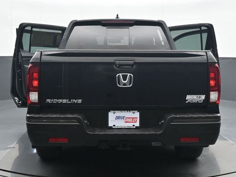 Used 2018 Honda Ridgeline Black Edition image 24