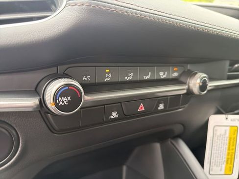 New 2026 MAZDA MAZDA3 s FWD image 19