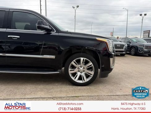 Used 2015 Cadillac Escalade Luxury AWD/4WD image 7