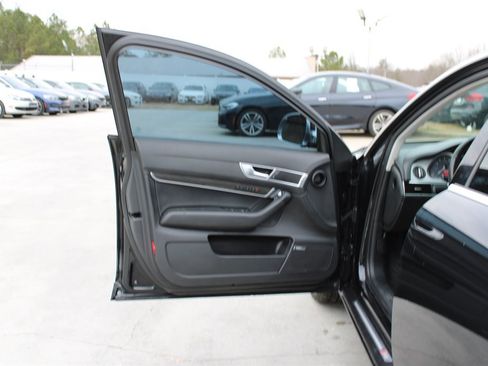 Used 2011 Audi S6 Prestige image 31