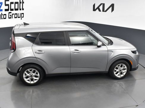 Certified 2023 Kia Soul LX w/ LX Technology Package image 22