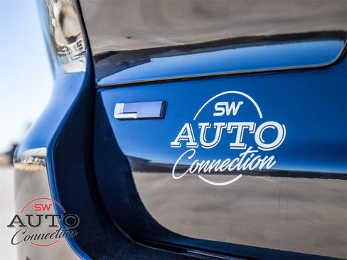 Used 2022 Jeep Grand Cherokee L Limited image 11