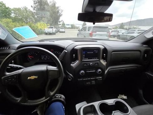 Used 2023 Chevrolet Silverado 1500 Custom RWD image 3