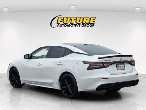 Used 2023 Nissan Maxima SR w/ Sport Mat Group FWD image 7