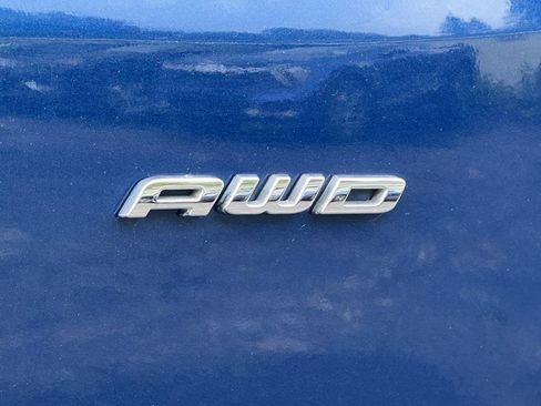 Used 2023 Ford Edge SEL AWD/4WD image 2