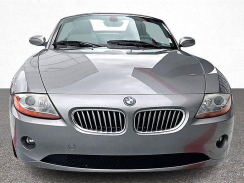 Used 2003 BMW Z4 3.0i image 3