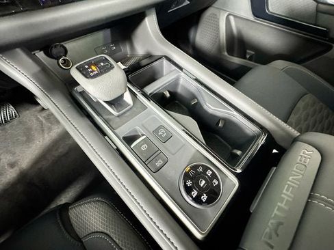 New 2026 Nissan Pathfinder SV AWD/4WD image 15