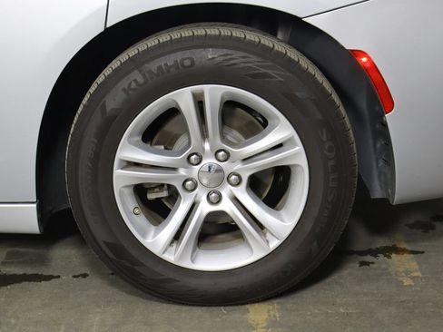 Used 2023 Dodge Charger SXT RWD image 38