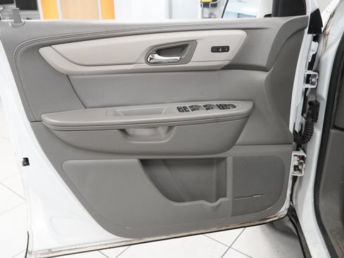 Used 2016 Chevrolet Traverse LT AWD/4WD image 18