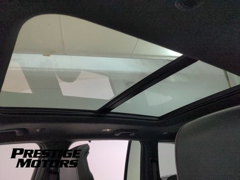 Used 2022 Jeep Grand Cherokee Summit AWD/4WD image 15