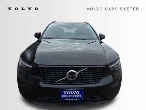 New 2026 Volvo XC40 B5 Plus w/ Protection Package Premier AWD/4WD image 2