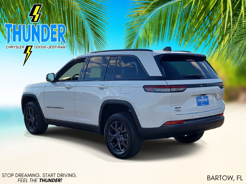 New 2027 Jeep Grand Cherokee Altitude AWD/4WD image 3
