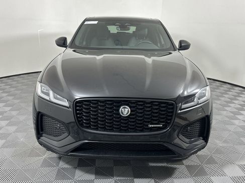 Used 2025 Jaguar F-PACE R-Dynamic S image 4