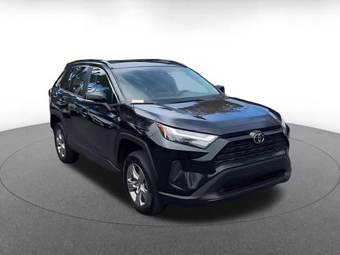 Used 2024 Toyota RAV4 XLE w/ Convenience Package AWD/4WD image 3