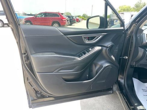 Used 2019 Subaru Forester Premium w/ Popular Package #1 AWD/4WD image 11