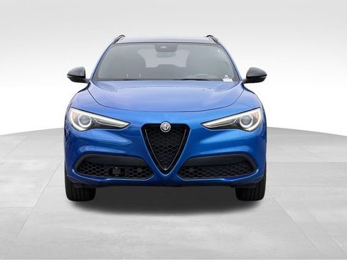 Used 2022 Alfa Romeo Stelvio Veloce AWD/4WD image 8