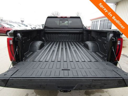 New 2026 GMC Sierra 3500 Denali w/ Denali Reserve Package image 26