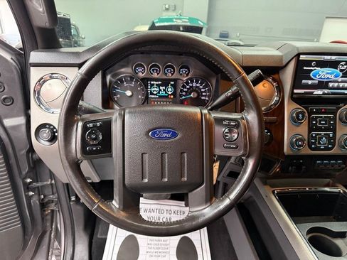 Used 2014 Ford F350 Lariat w/ Lariat Interior Package AWD/4WD image 16
