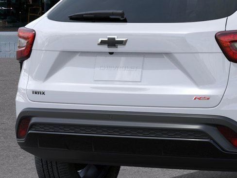 New 2026 Chevrolet Trax RS w/ Driver Confidence Package image 14