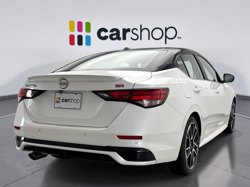 Used 2024 Nissan Sentra SR w/ SR Premium Package FWD image 5