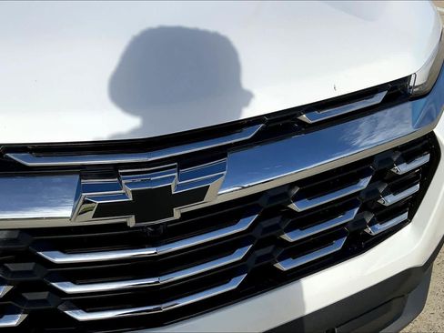 Used 2026 Chevrolet Equinox LT FWD image 27