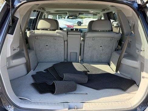 Used 2013 Toyota Highlander Limited image 4