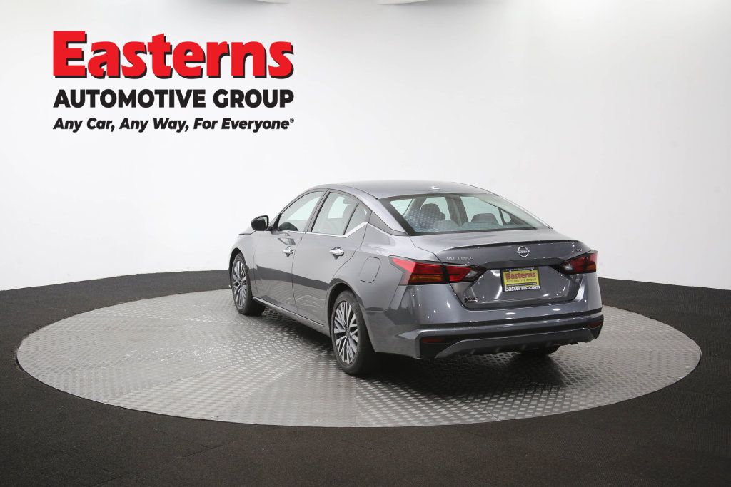 Used 2024 Nissan Altima 2.5 SV FWD image 68