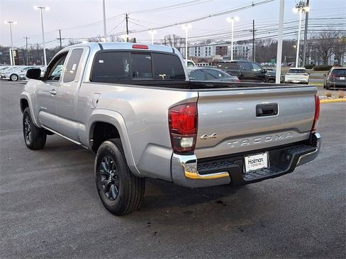 Certified 2023 Toyota Tacoma SR5 image 5