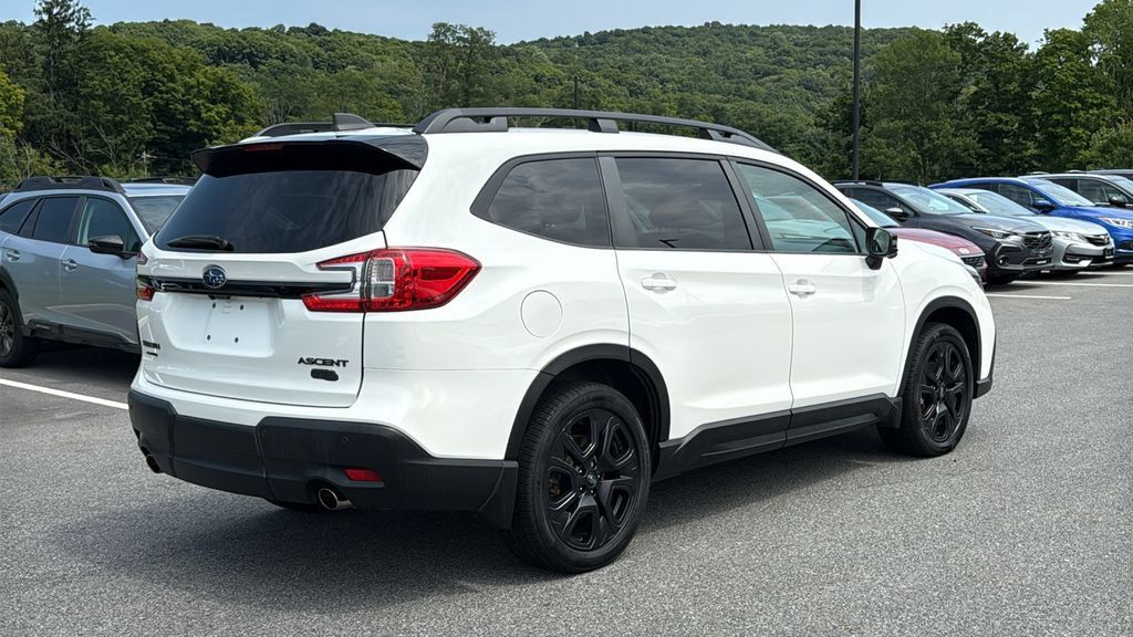 Used 2023 Subaru Ascent Onyx Edition Limited AWD/4WD image 4