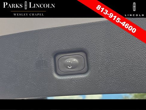 Used 2020 Lincoln Nautilus Reserve w/ Equipment Group 202A image 9