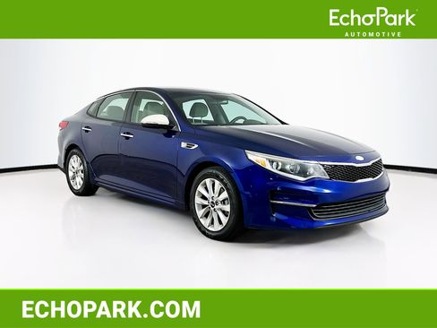 Used 2017 Kia Optima LX image 1
