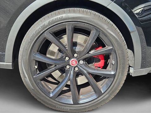 Used 2020 Jaguar F-PACE SVR AWD/4WD image 7