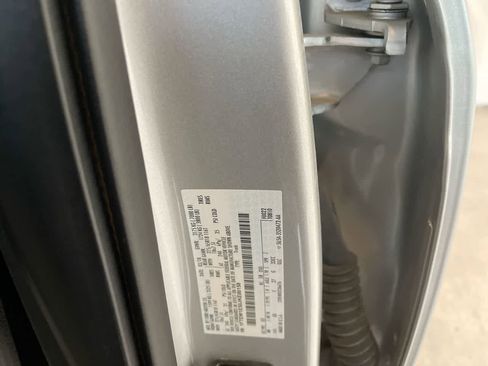 Used 2018 Ford F150 Lariat image 27