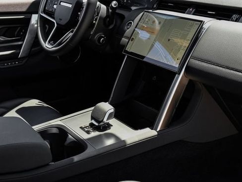 New 2026 Land Rover Discovery Sport Landmark AWD/4WD image 29