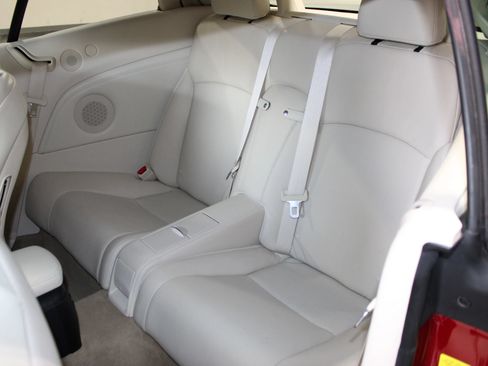Used 2011 Lexus IS 350C RWD image 28