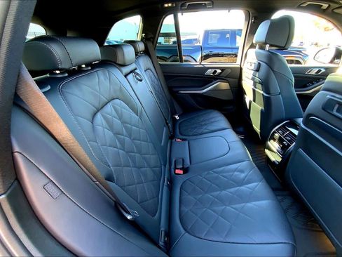 Used 2023 BMW X5 M50i w/ Executive Package image 18