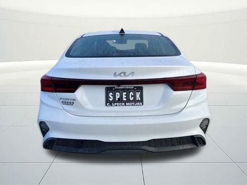 Used 2023 Kia Forte LXS image 4