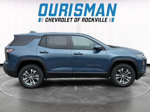 New 2026 Chevrolet Equinox LT w/ Convenience Package II AWD/4WD image 7