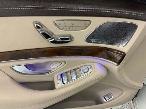 Used 2016 Mercedes-Benz S 550 4MATIC Sedan image 22
