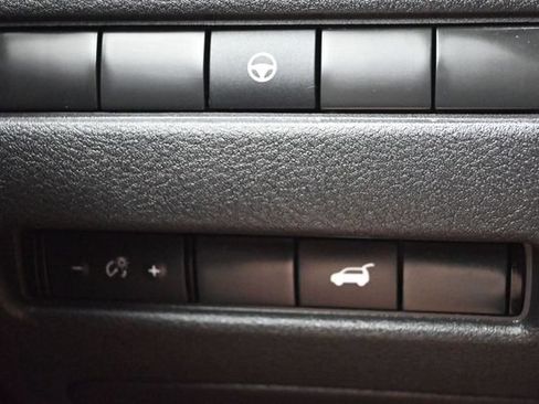 Used 2021 Nissan Rogue SL w/ Premium Package FWD image 22