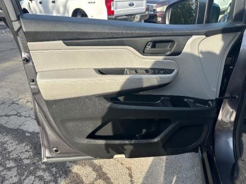 Used 2019 Honda Odyssey LX image 14