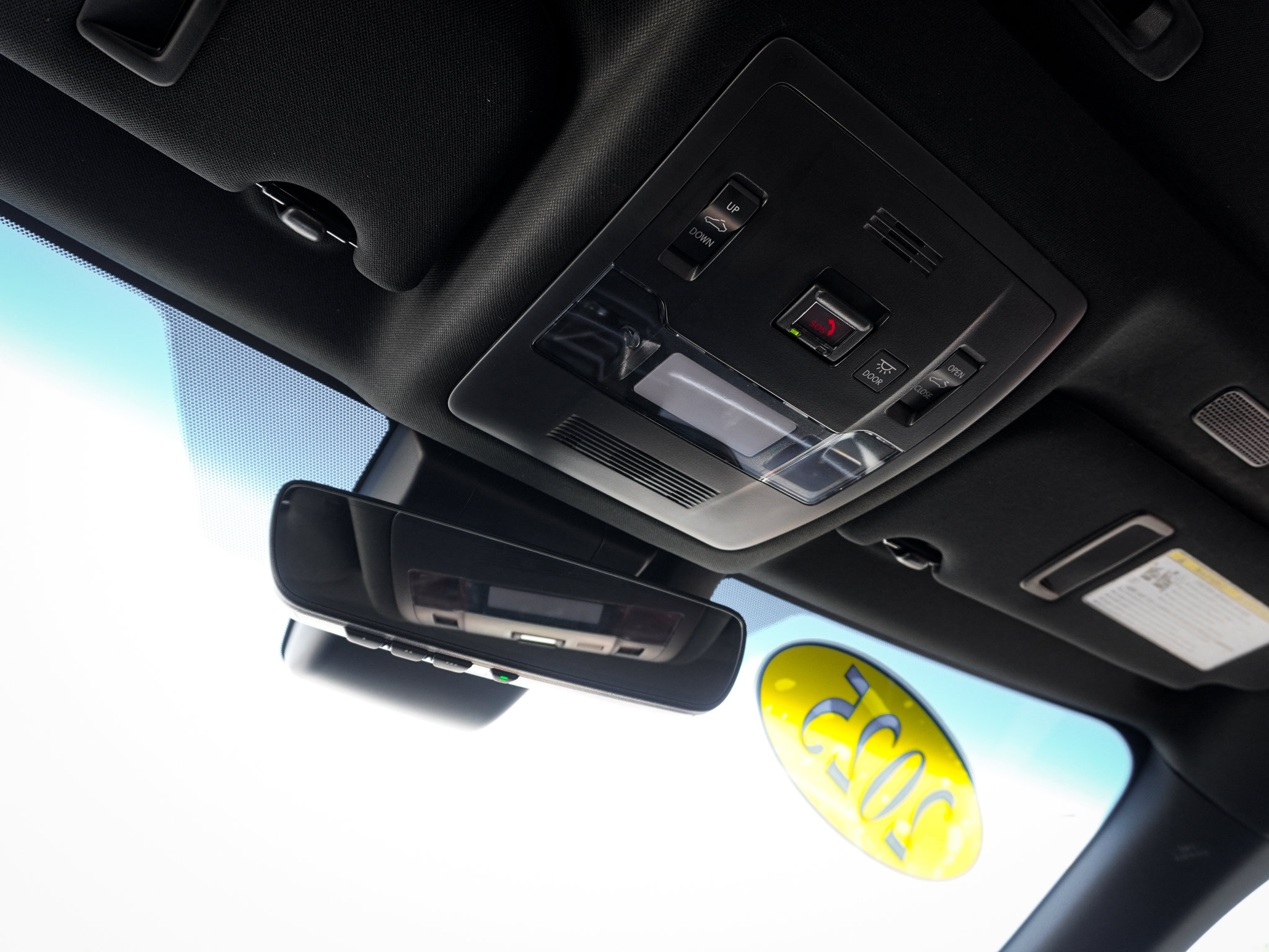Used 2025 Lexus ES 350 F Sport w/ Accessory Package (Z1) FWD image 30