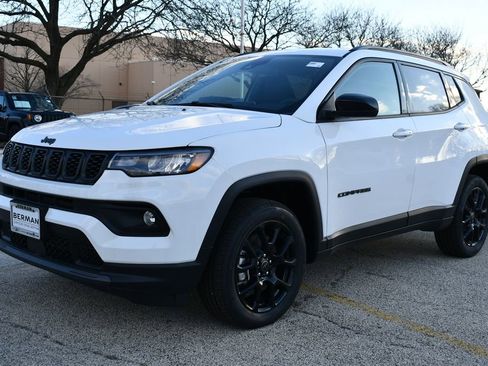 New 2026 Jeep Compass Latitude image 3