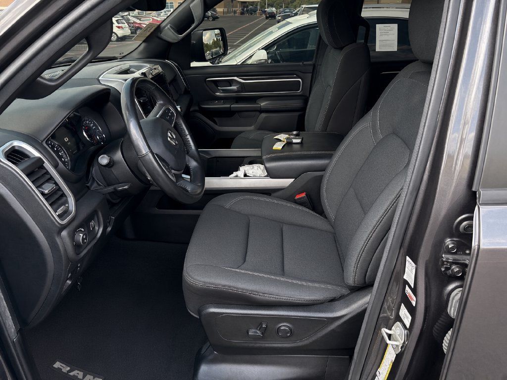 Used 2023 RAM 1500 Big Horn RWD image 5