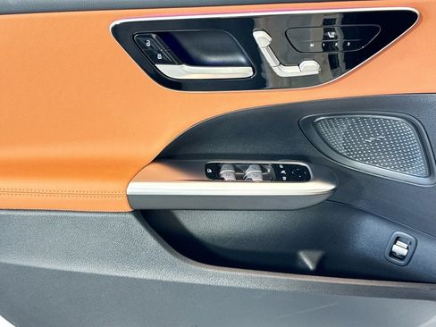 New 2026 Mercedes-Benz C 300 4MATIC Sedan image 16