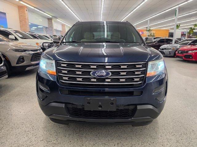Used 2017 Ford Explorer FWD image 3