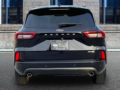 Used 2024 Ford Escape ST-Line w/ Tech Pack #1 AWD/4WD image 4