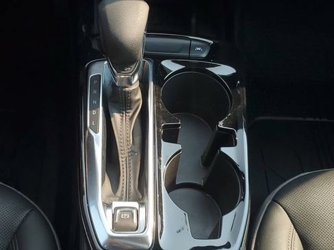 Certified 2024 Chevrolet Trax ACTIV w/ Sunroof Package FWD image 27