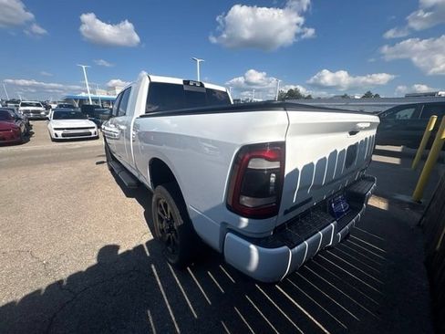 Used 2024 RAM 2500 Laramie w/ Night Edition AWD/4WD image 16
