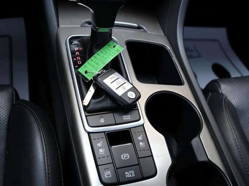 Used 2019 Kia Optima SX w/ SX Limited (Black) Package image 9